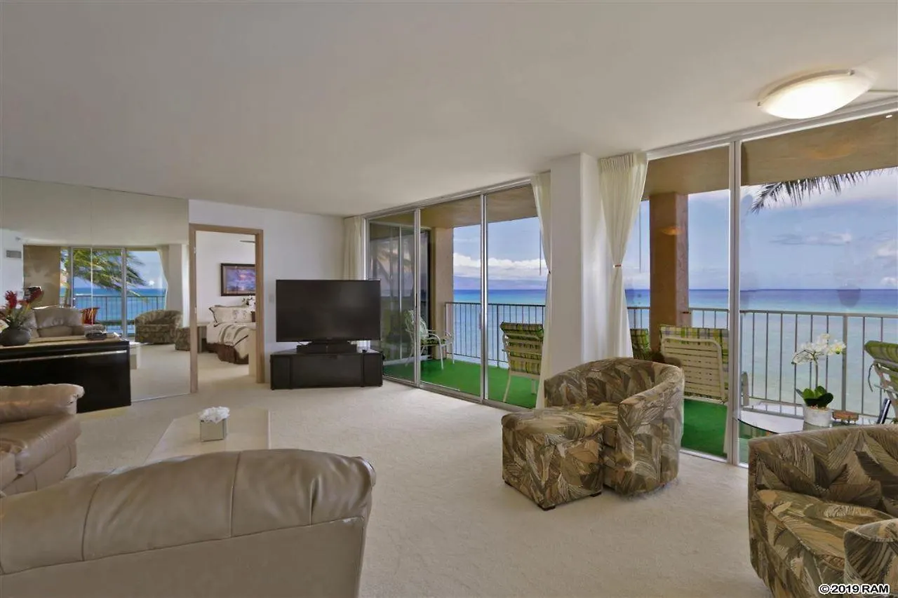 Royal Kahana Resort