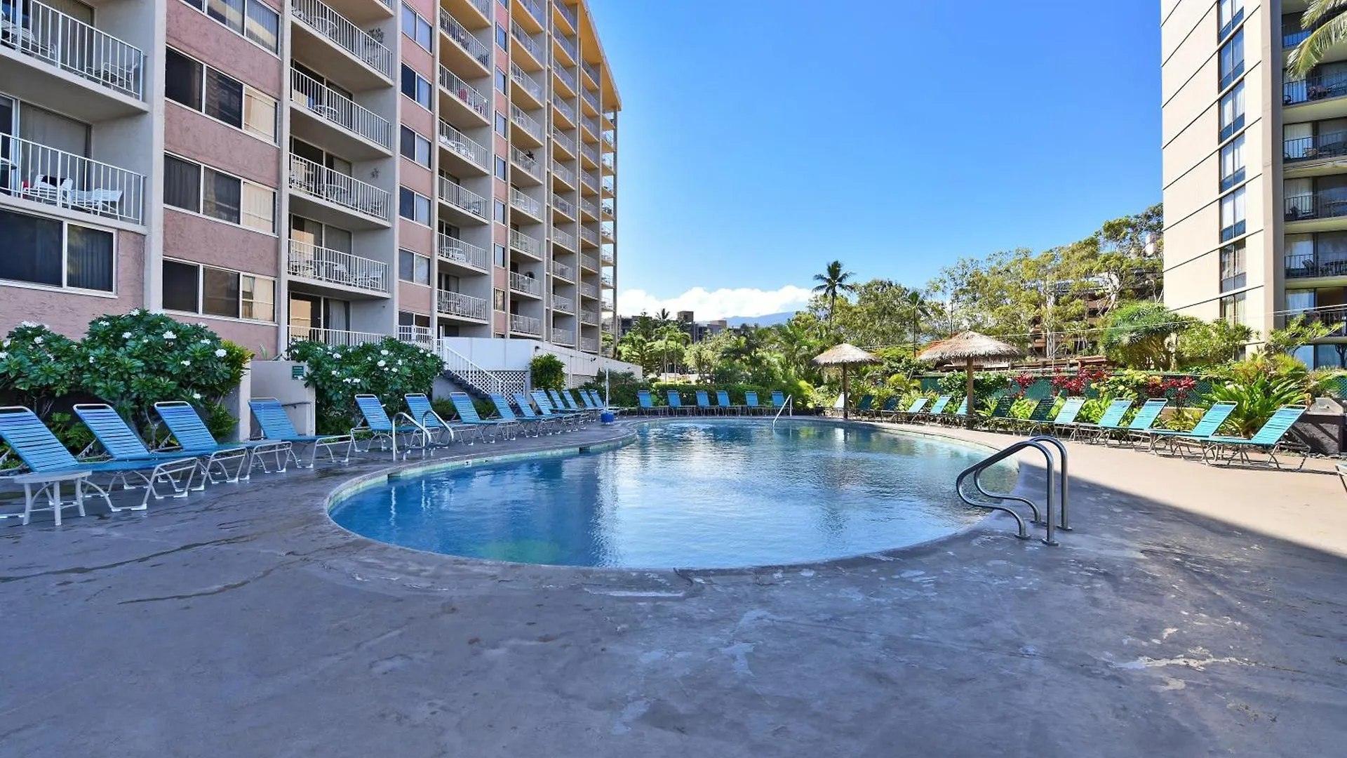 Royal Kahana Resort