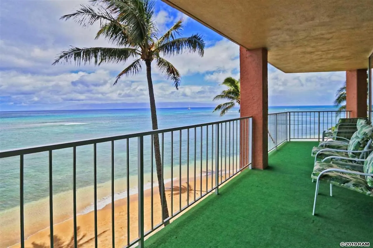 Resort Royal Kahana